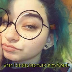 Meet your Posher, Levi